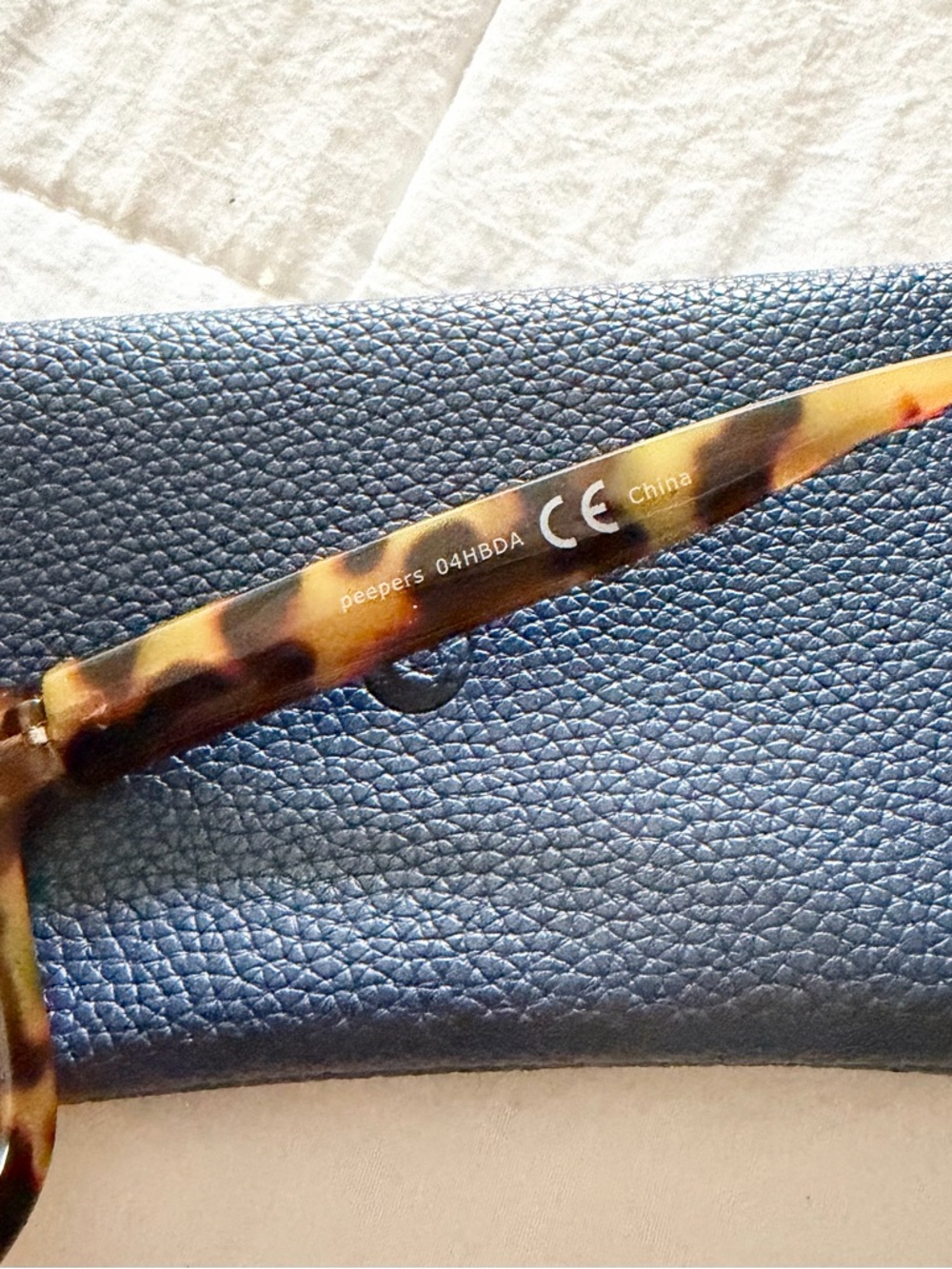 Peepers PROGRESSIVE Center Stage Reading Sunglasses +2.00 - Picture 5 of 6